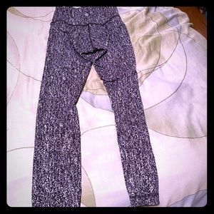 Lululemon leggings